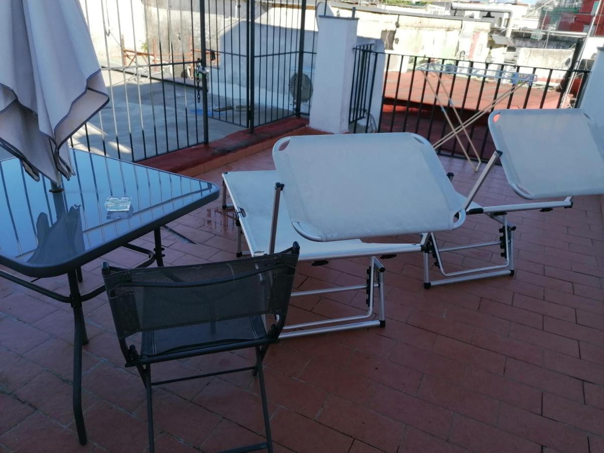 Napoli Royal Flatsヴィラ エクステリア 写真