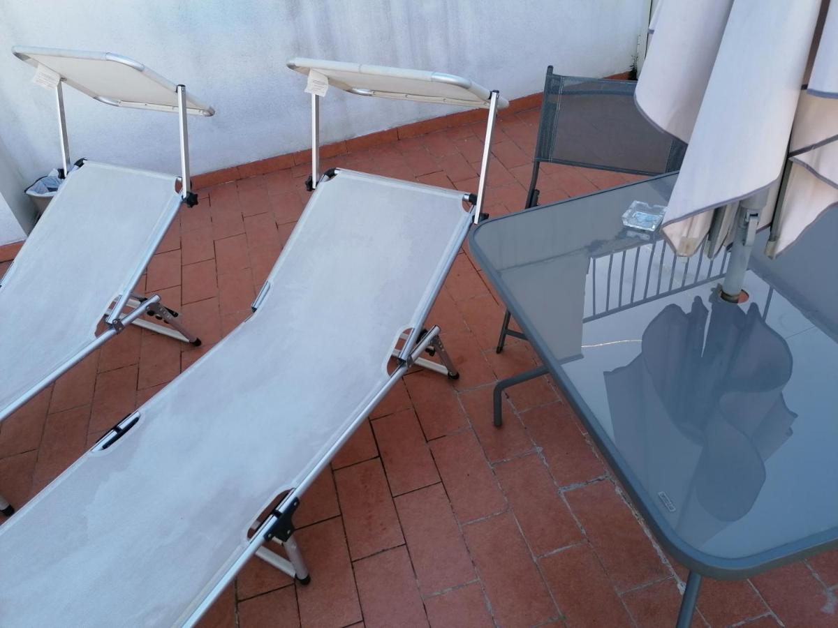 Napoli Royal Flatsヴィラ エクステリア 写真